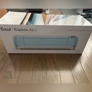 Cricut Explore Air 2 in Light Blue